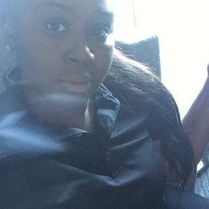 Meet your Posher, Kennesha